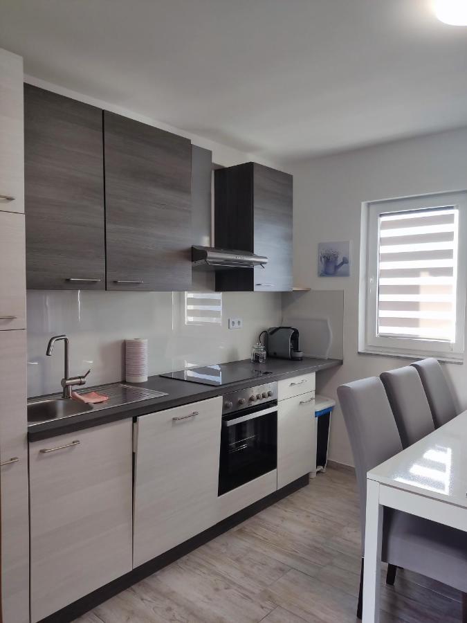 Apartmani Ima Rovanjska Eksteriør bilde